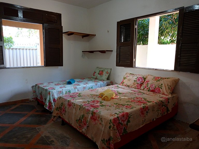 Casa simpática na Taibinha ao lado do mar vizinho ao Taiba I