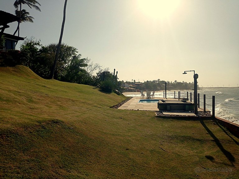 Casa Praia da Pesqueira com vista espetacular de beleza e ru