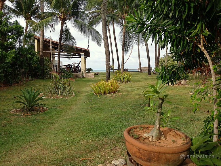 Casa Pé na Areia Taibinha