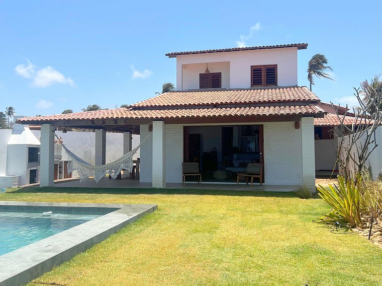 Casa pe na areia ao lado do Hotel Saline Taiba