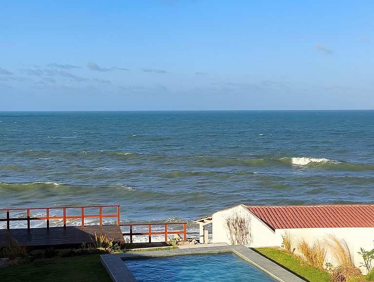 Casa pé na areia ao lado do Hotel Saline Taiba