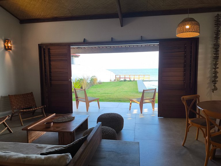 Casa pé na areia ao lado do Hotel Saline Taiba