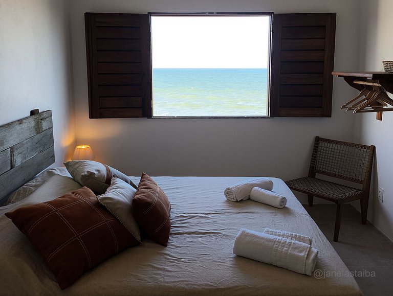 Casa pé na areia ao lado do Hotel Saline Taiba