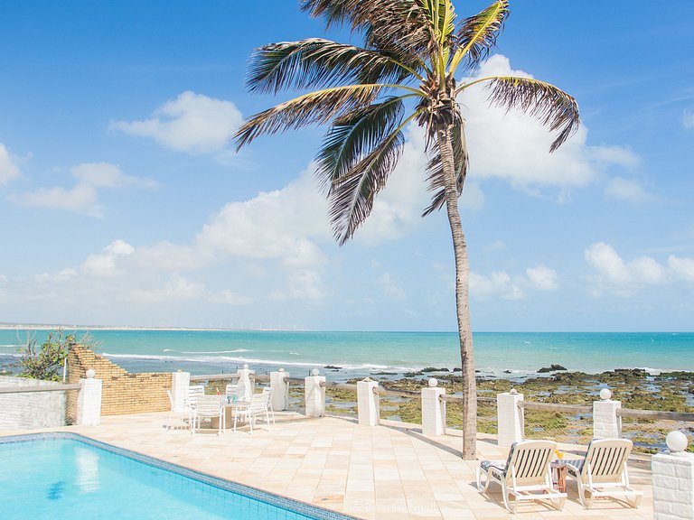 Casa Imje - Pé na Areia com Piscina no Centro da Taíba